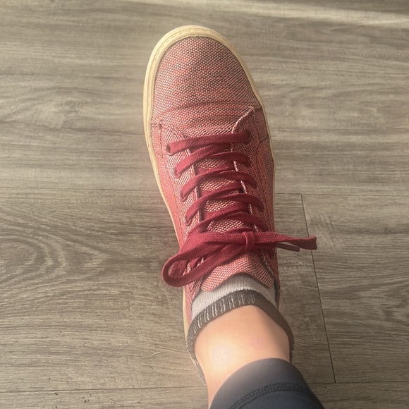 Toms Sneakers - Picture 9 of 9